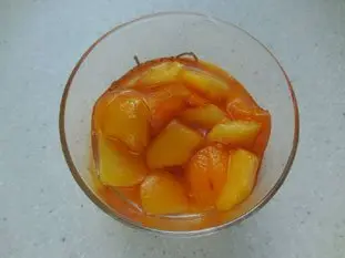 Peach and blackcurrant coupe : Photo of step #2