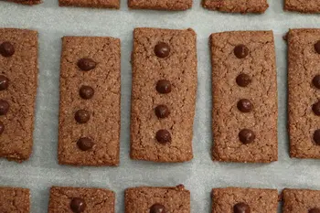 Oatmeal and chocolate shortbread : Photo of step #26