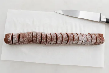 Melt-in-your-mouth chocolate shortbread cookies : Stage 9