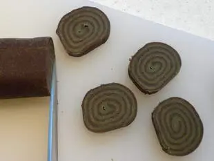 Chocolate and matcha tea biscuits