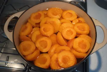 Shortbread tart with sweet apricots and rosemary : Photo of step #26