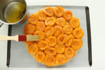 Shortbread tart with sweet apricots and rosemary : Photo of step #26