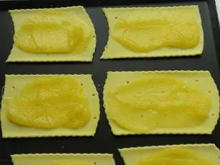 Apple semelles (flat apple tarts) : Photo of step #2