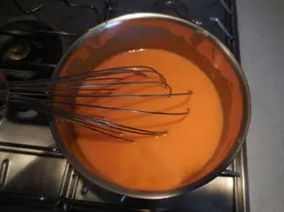Two-coloured chocolate-orange tart : Photo of step #7