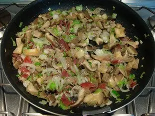 Sautéd mushrooms with spring onions and cured ham