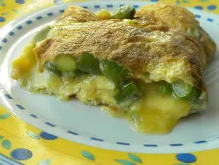 Green asparagus omelette