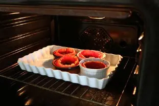 Eggs in tomato shells : Photo of step #6