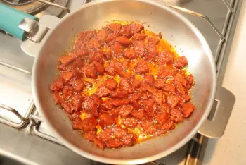 Chorizo cake with olives and tomato confit : Stage 3