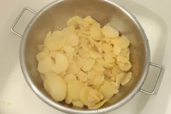 Dublin au gratin with Guinness : Stage 3