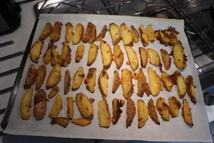 Chilli potato wedges