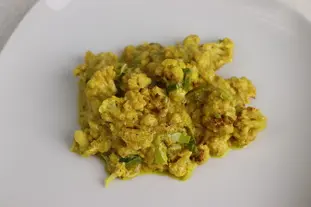 Cauliflower coconut curry