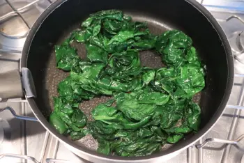Creamy spinach à la Lombarde