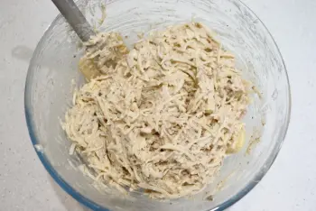 Potato and onion scarpaccia : Stage 9