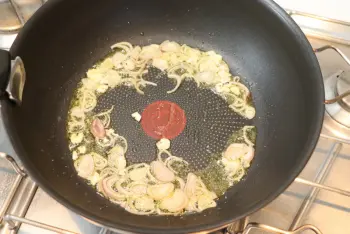 Lentils with sorrel and feta cheese : Stage 6