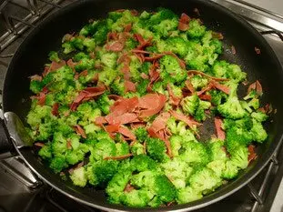 Sautéd broccoli with ham : Photo of step #6