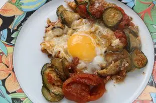 Eggs with tomatoes and courgettes