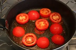Eggs with tomatoes and courgettes : Photo of step #5