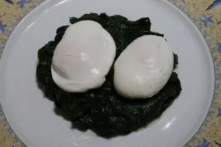 Poached eggs with spinach and Comté milk : Photo of step #8