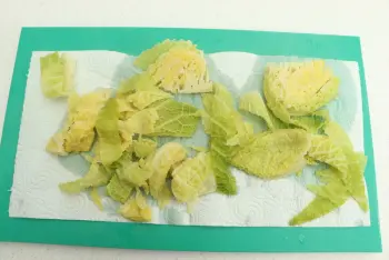 Ham and cabbage omelette : Stage 3