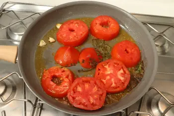 Provençal-Style Eggs  : Stage 4