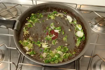 Fried Rice with mushrooms and ham : Stage 11