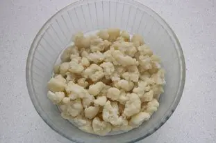 Warm cauliflower salad with two cheeses : Photo of step #4