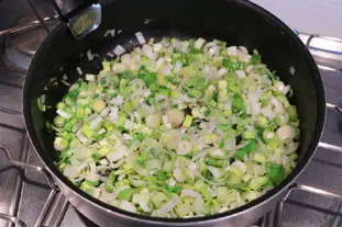 Deep leek and potato quiche : Photo of step #9