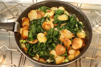 No-pastry spinach and potato quiche