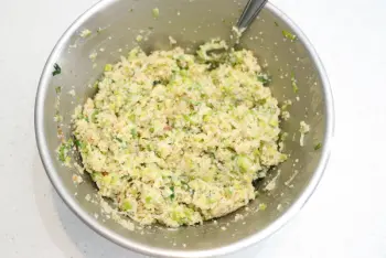 Semolina galette with leeks : Stage 6