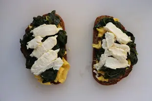 Pan-fried cheese, egg and spinach toastie