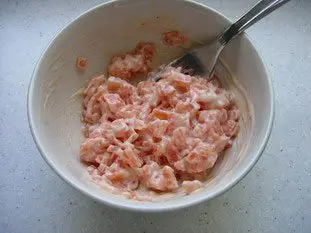 Crab and smoked salmon club sandwiches  : Photo of step #2