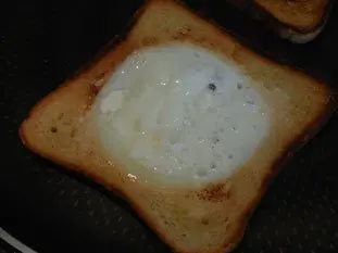 Fried egg in bread : Photo of step #8