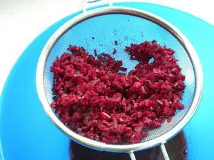 Beetroot and cream cheese verrines : Photo of step #2
