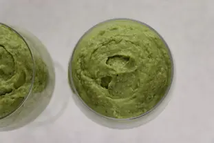 Avocado mousse with sorrel : Photo of step #6
