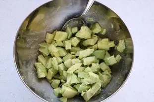 Avocado with Sautéed Prawns  : Photo of step #1