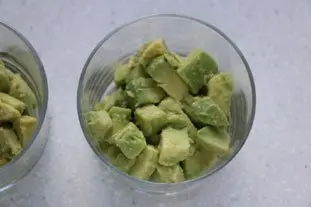 Avocado with Sautéed Prawns  : Photo of step #6