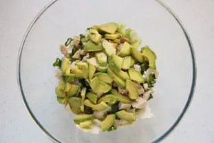 Cauliflower, chicken and avocado salad