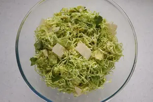 Brussels sprout salad : Photo of step #5