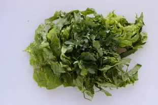 Green and red salad with sardines and eggs mimosa : Photo of step #4
