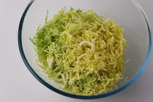 Bistro-style cabbage salad