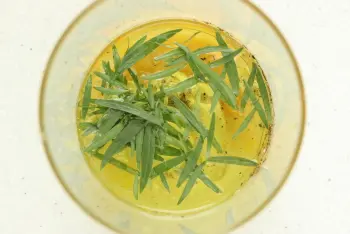 Remoulade celery with tarragon and mimosa eggs : Stage 3