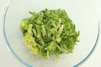 Cherry tomato salad, mixed greens, and Parmesan shavings : Stage 3