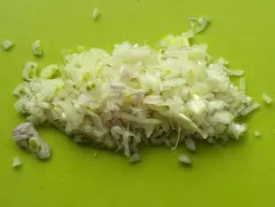 Raw beetroot salad