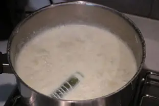 Cream of cauliflower soup with smoked haddock  : Photo of step #2