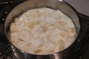 Celeriac and parsley soup : Photo of step #2