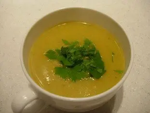 Smooth mixed vegetable soup
