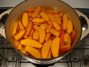 Pumpkin (or potimarron) soup : Photo of step #2