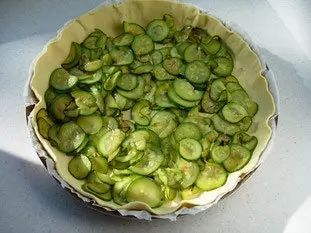 Courgette tart with mint