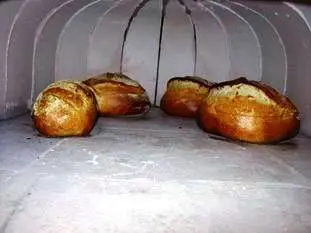 Wood oven: Breads