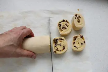 Raisin breads (pains aux raisins)